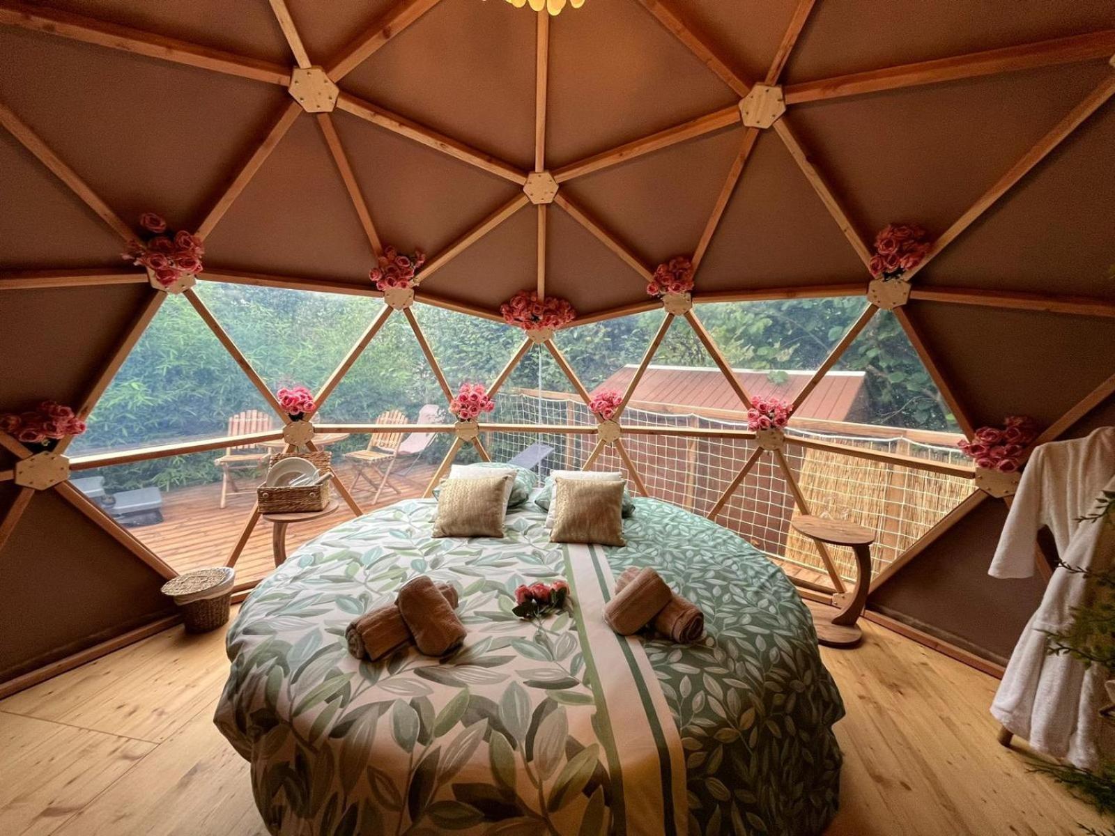 Le Nid D'Eliyah, Suites Avec Jacuzzi 15Min Disneyland Paris Нантей-ле-Мо Экстерьер фото