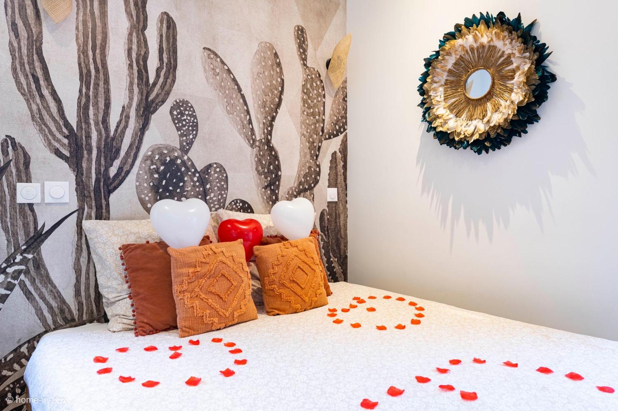 Le Nid D'Eliyah, Suites Avec Jacuzzi 15Min Disneyland Paris Нантей-ле-Мо Экстерьер фото